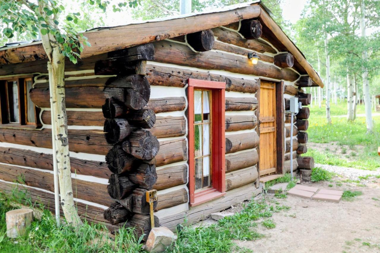 The Cabins At Historic Columbine Clark 外观 照片