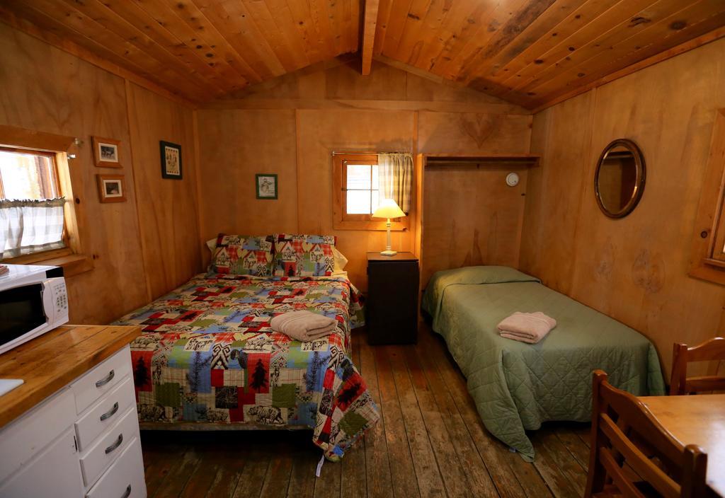 The Cabins At Historic Columbine Clark 外观 照片