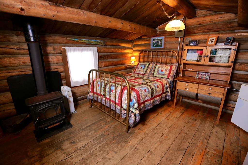The Cabins At Historic Columbine Clark 外观 照片